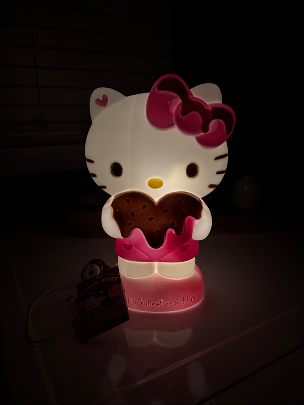 hello kitty valentines blow mold